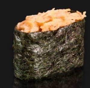 Гункан с крабом